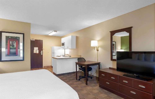 Extended Stay America Suites - Orange County - Huntington Beach image 14